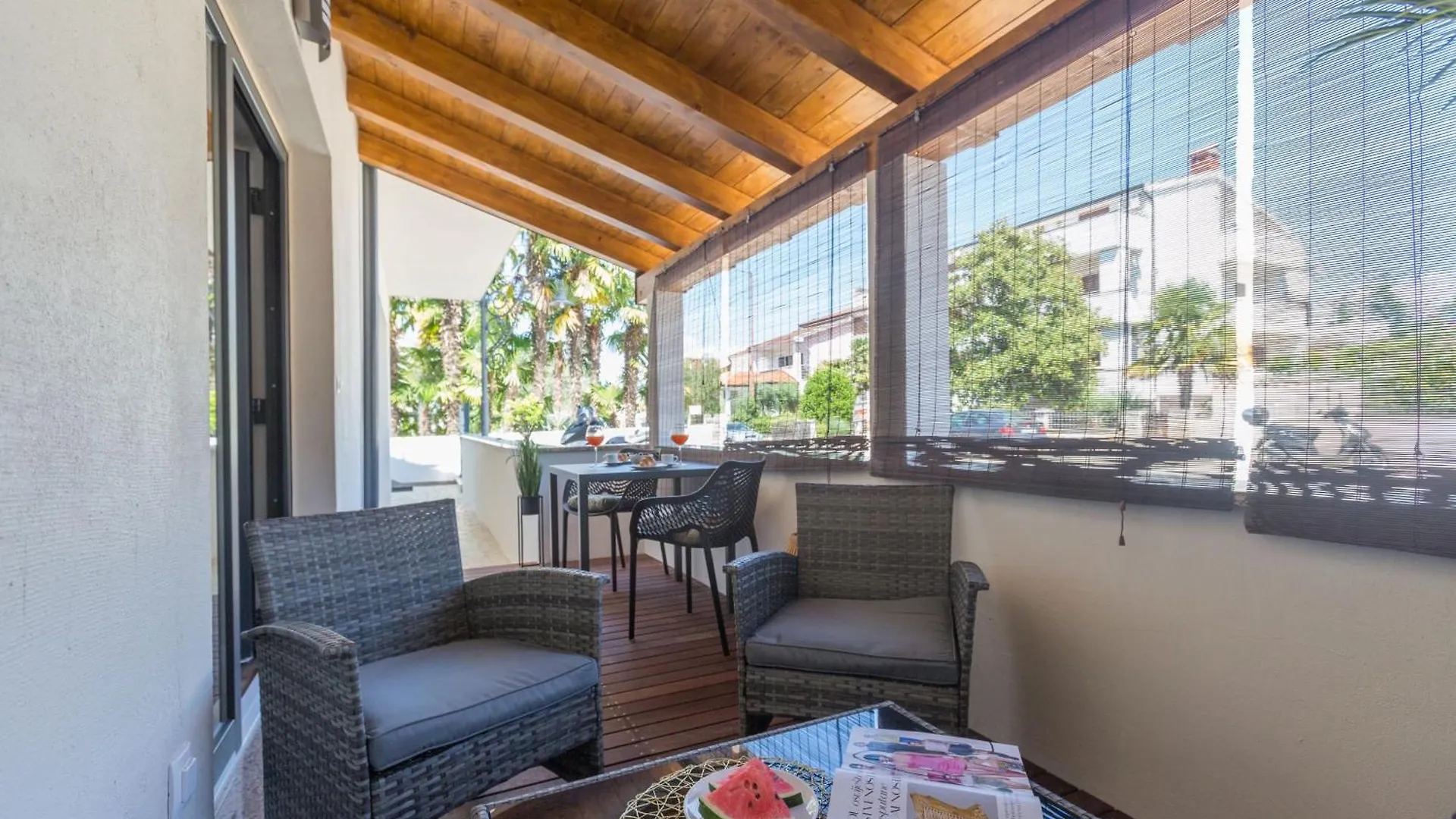 Apartment Moderne Ferienwohnung Residence Radovan In Porec