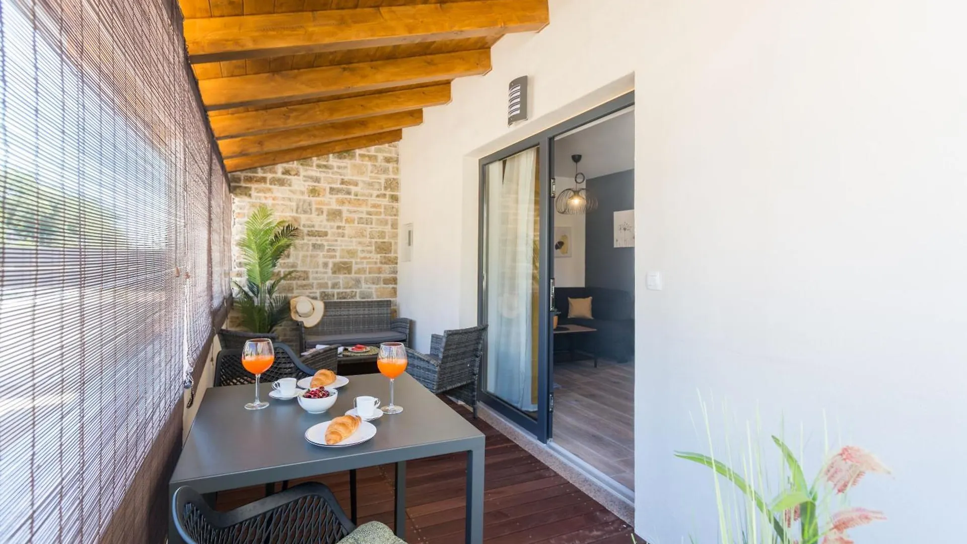 Apartment Moderne Ferienwohnung Residence Radovan In Porec Croatia